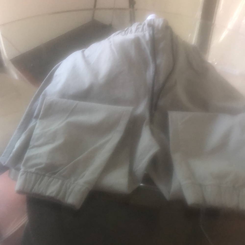Jogging Pants - Picture 2 of 3